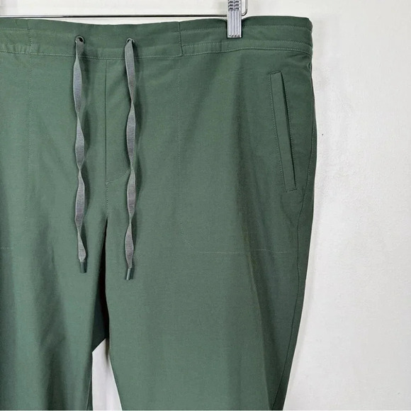 Eddie Bauer Womens Size Xlarge  Green Light Weight Jogger - Picture 4 of 14